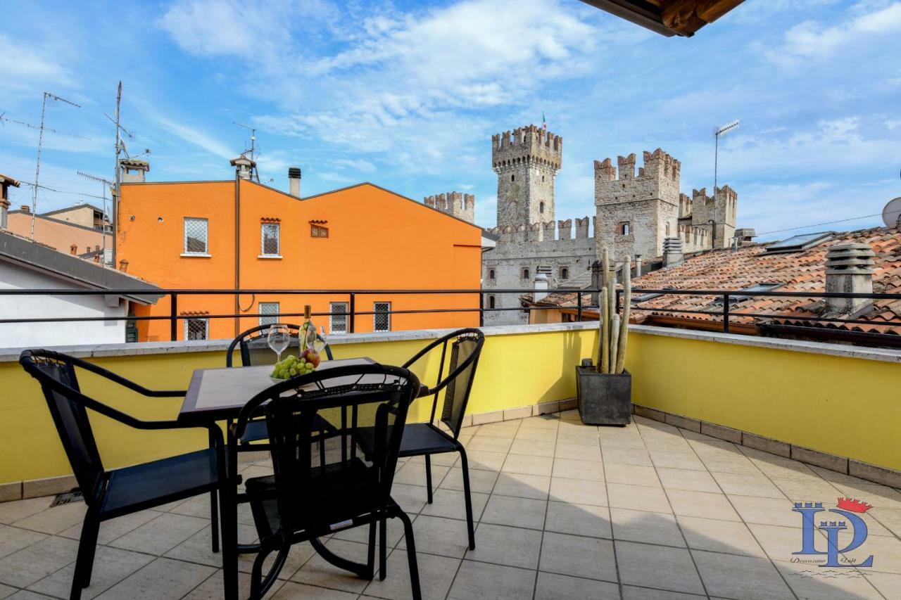 Desenzanoloft Official Partner Marriott Homes & Villas -Penthouse Never Say Never Sirmione Castle View Dış mekan fotoğraf