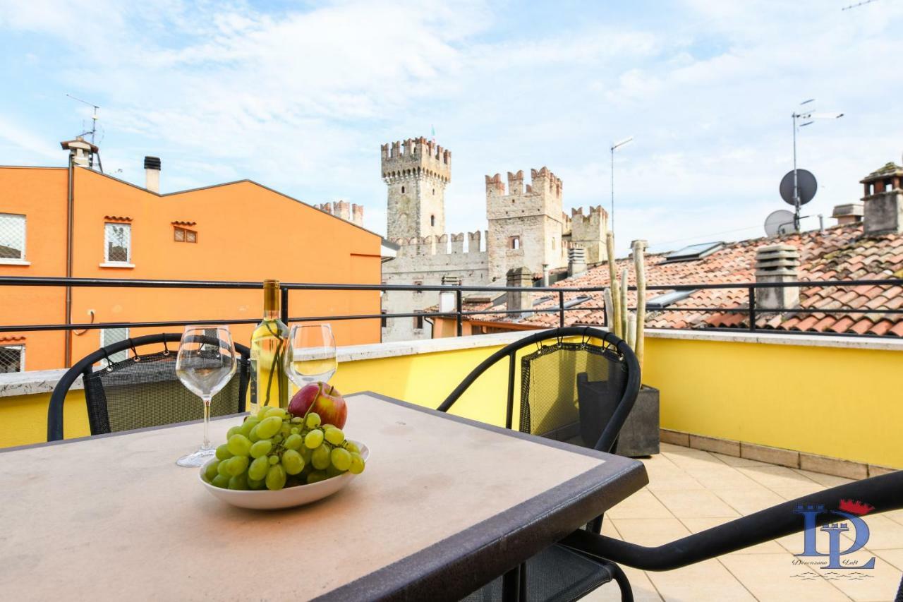 Desenzanoloft Official Partner Marriott Homes & Villas -Penthouse Never Say Never Sirmione Castle View Dış mekan fotoğraf